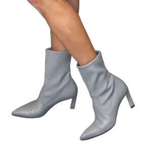 STUART WEITZMAN Rapture 75 Dovetail Blue Leather Pull-On Booties